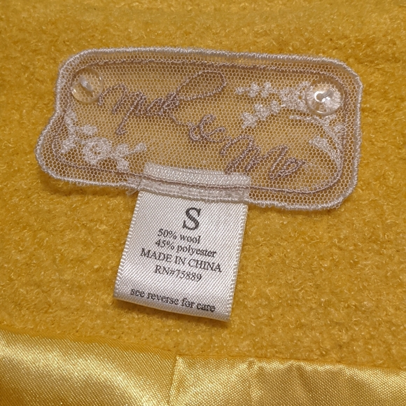 Nick And Mo Yellow Button Up Wool Blend Coat Size Small - Picture 4 of 6